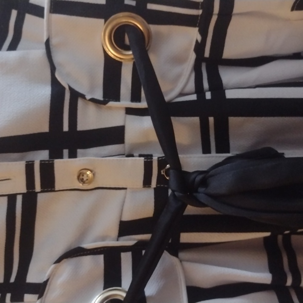 Double Zero Black and White Plaid Dress - Picture 6 of 7